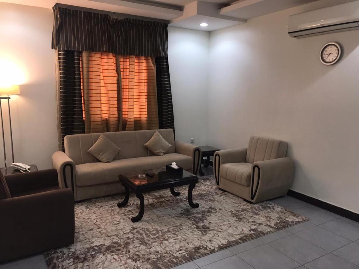 واحة النفل للشقق المخدومة -المصيف Wahat Al Nafil -Almasif- Serviced Apartments Rijád Exteriér fotografie